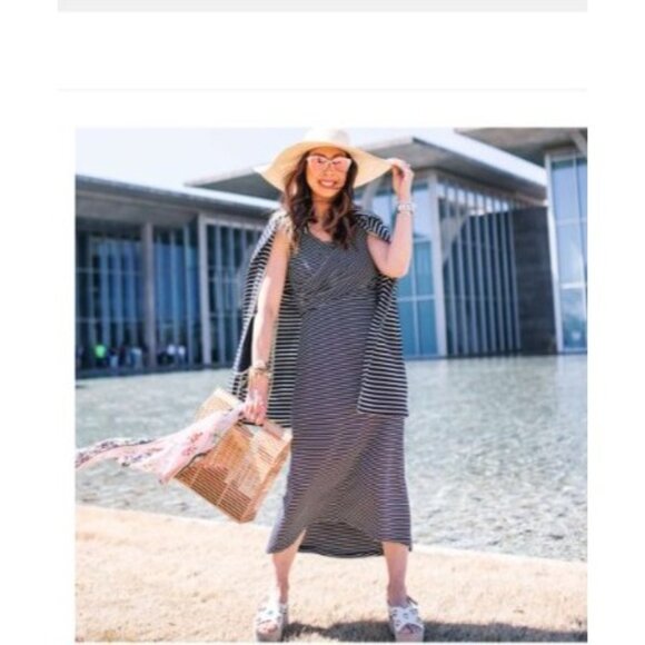 Cabi stripe launch maxi dress women's size medium sleeveless knit blue white - Picture 7 of 8